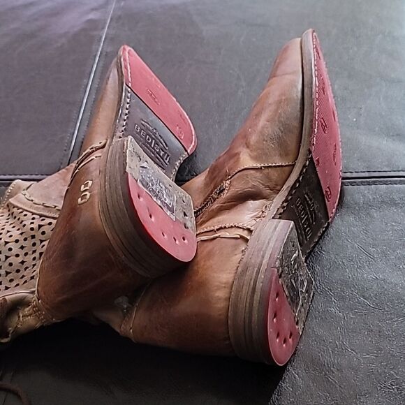 Bed Stu Tan Taupe Leather Cheshire Boots - Picture 6 of 11